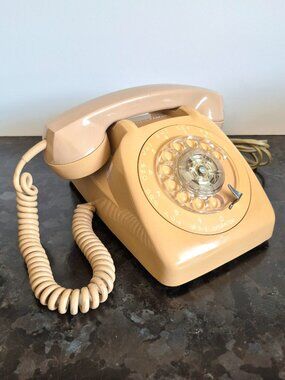 Vintage GTE Automatic Electric Rotary Telephone, Beige Color